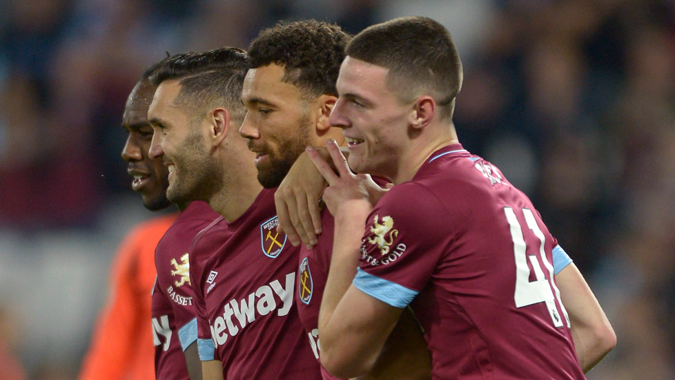 West Ham players celebrate against Macclesfield