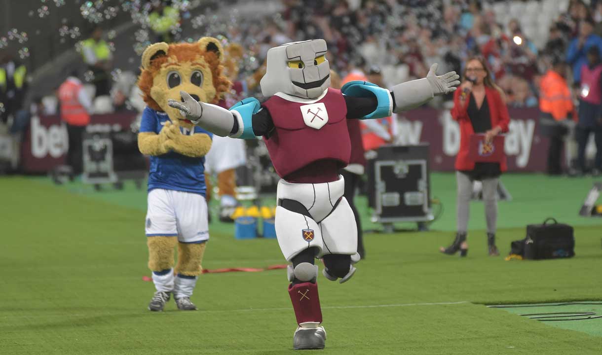 Mascots racing at London Stadium