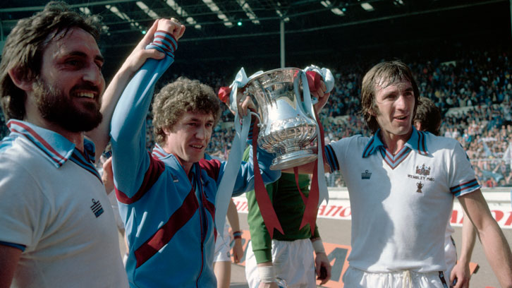 Billy Bonds lifts the FA Cup aloft in 1980