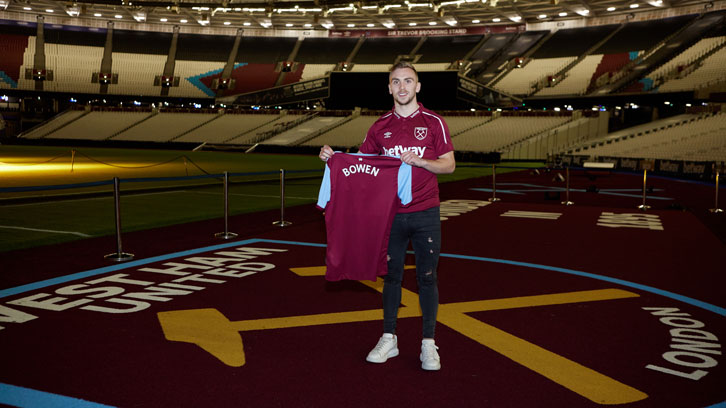 Jarrod Bowen at London Stadium