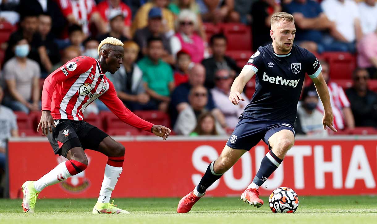 Jarrod Bowen in action at Southampton