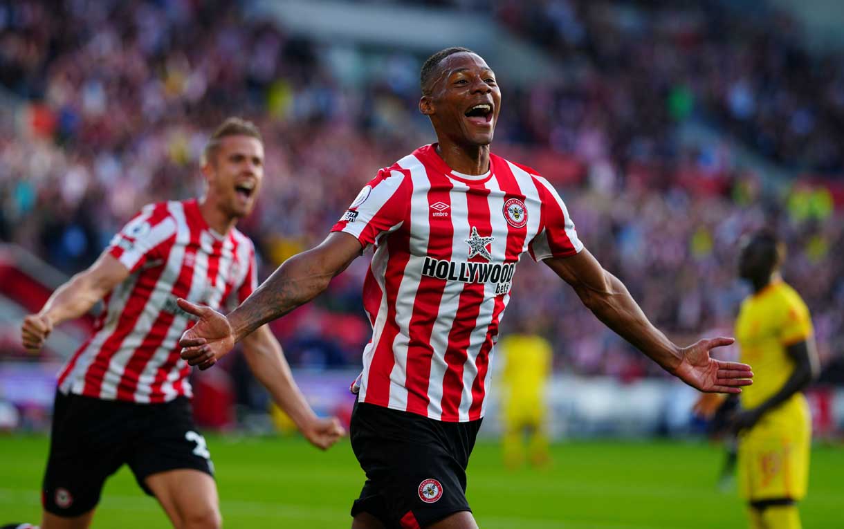 Ethan Pinnock celebrates scoring for Brentford