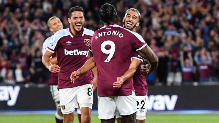 West Ham celebrate