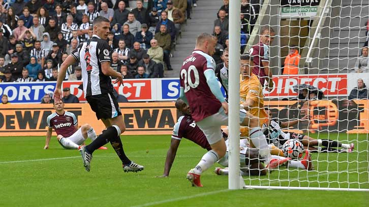 Aaron Cresswell scored his first goal in nearly two years at St James' Park