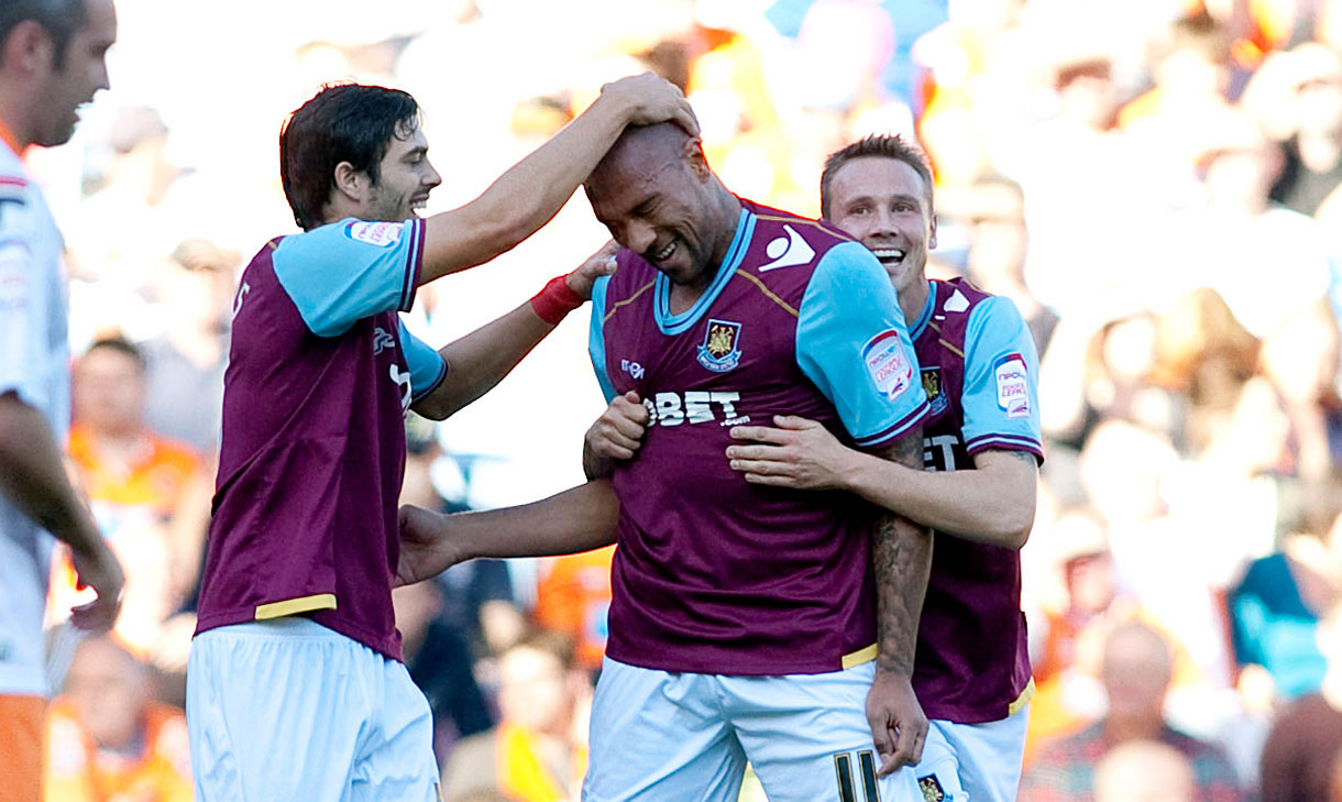 John Carew celebrates his goal against Blackpool