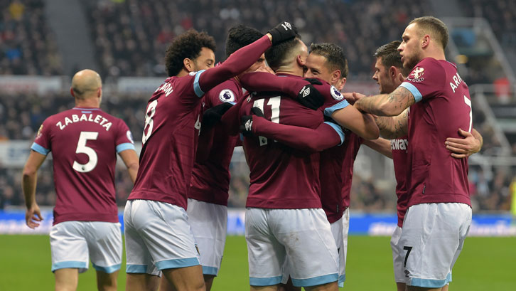 West Ham United celebrate Chicharito's opening goal at St James' Park