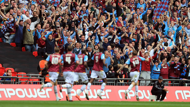 Carlton Cole celebrates his goal at Wembley in 2012
