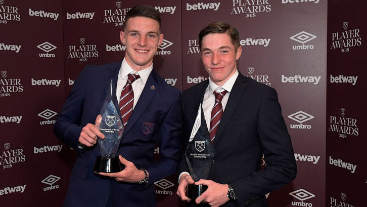 Declan Rice with Dylan Tombides Award winner Conor Coventry