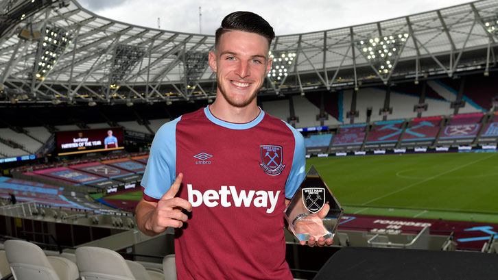 Declan Rice celebrates winning Hammer of the Year