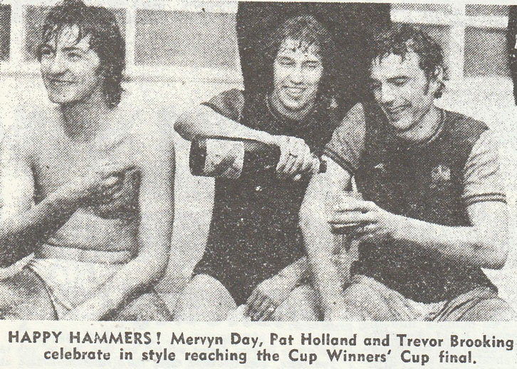 Mervyn Day celebrates the win over Eintracht Frankfurt