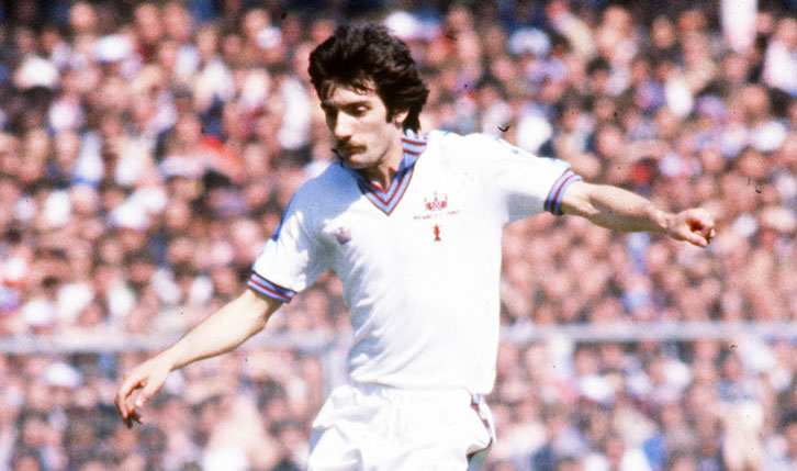Alan Devonshire signed from Southall