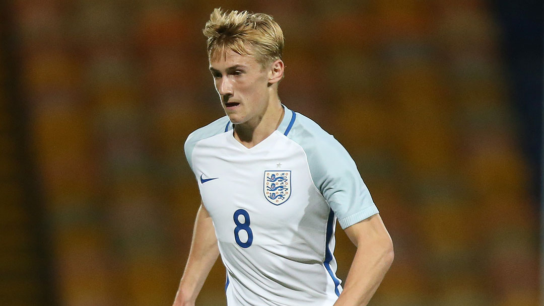 Flynn Downes in action for England U19s