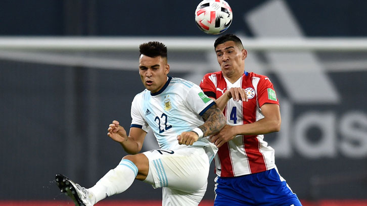 Fabian Balbuena challenges Lautaro Martinez