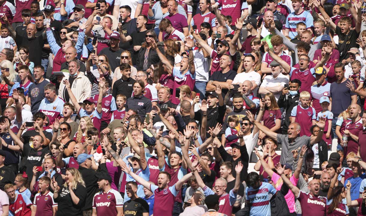 Fans at London Stadium