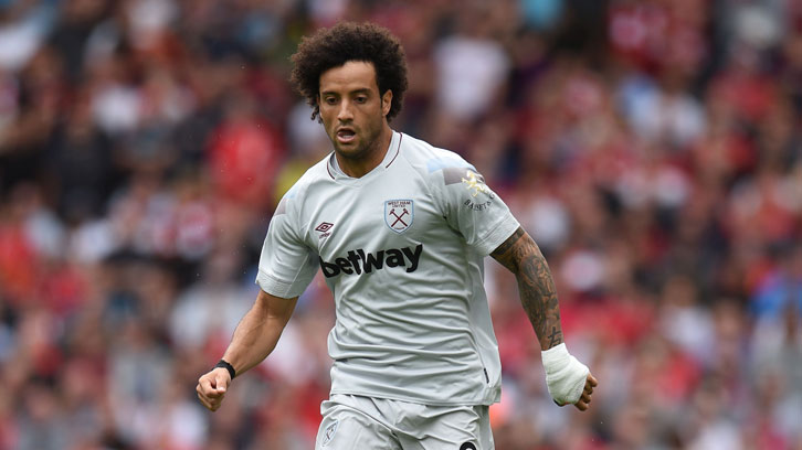 Felipe Anderson in action at Anfield