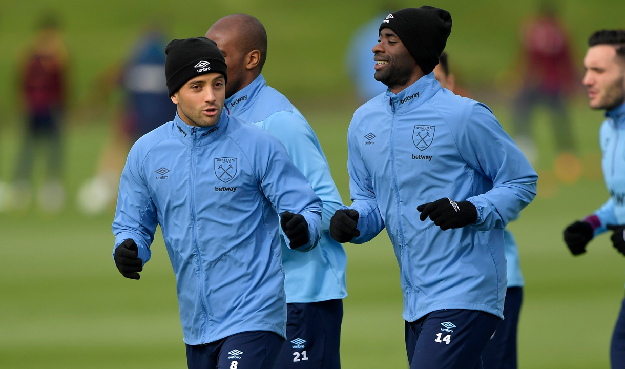 Felipe Anderson trains with the West Ham squad