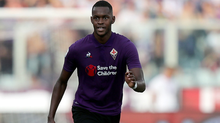 Edimilson Fernandes in action for Fiorentina