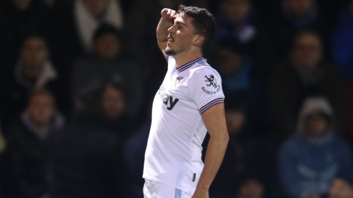 Pablo Fornals celebrates his goal against Gillingham