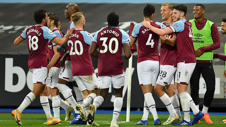 West Ham celebrate victory over Wolves