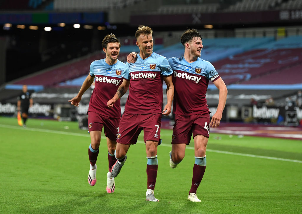 Andriy Yarmolenko celebrates his winner against Chelsea