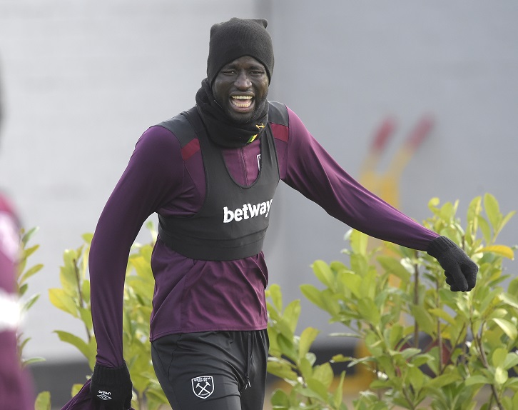 Cheikhou Kouyate is back in training