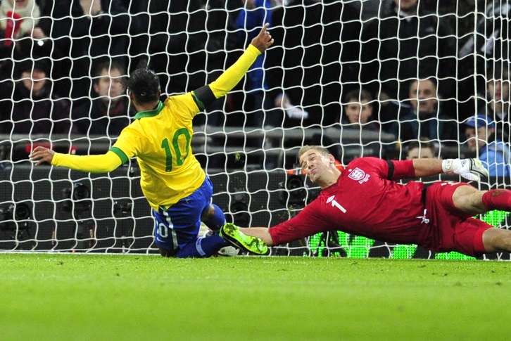 Joe Hart saves from Ronaldinho at Wembley in 2013