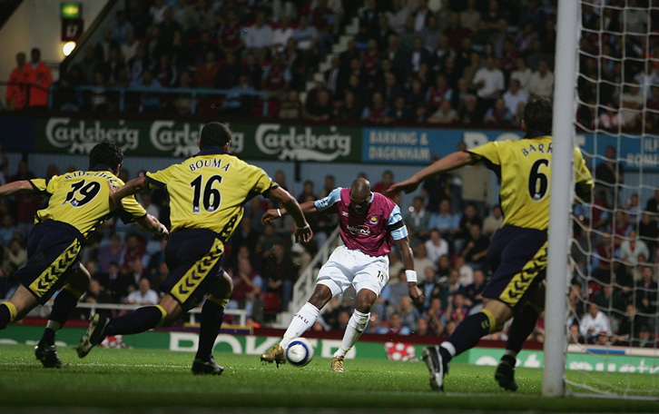 Marlon Harewood scores against Aston Villa