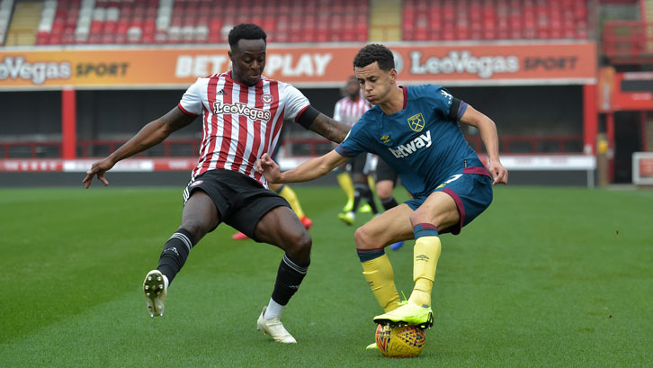 Nathan Holland gave Brentford defender Moses Odubajo a torrid time