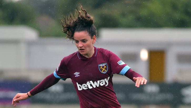 Leanne Kiernan in action for the Hammers