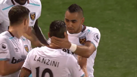 Manuel Lanzini celebrates his goal at Crystal Palace