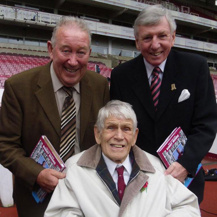 Lawrie Leslie with Ken Brown and Martin Peters at the Boleyn Ground in 2015