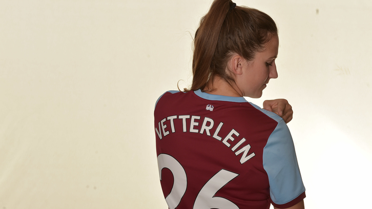 Laura Vetterlein signs for West Ham United