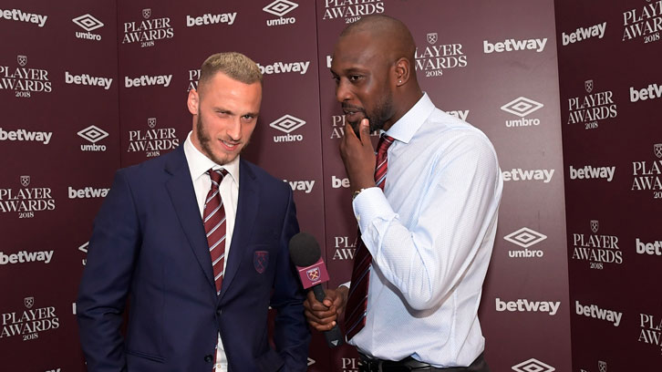 Marko Arnautovic enjoyed a chat with former Hammers striker Carlton Cole