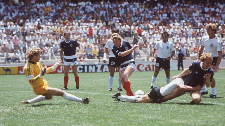 Frank McAvennie in action for Scotland against West Germany at the 1986 FIFA World Cup finals