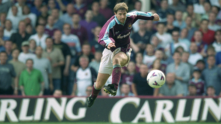 John Moncur flies for West Ham United