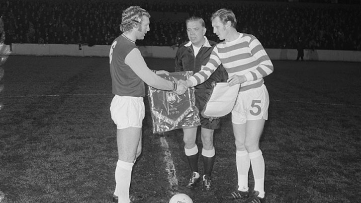 Bobby Moore shakes hands with Celtic captain Billy McNeill