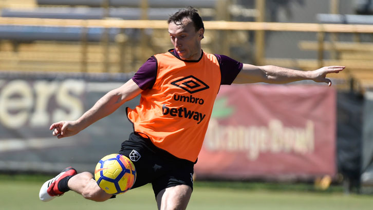 Mark Noble in training in Miami