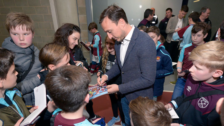 Mark Noble signs autographs at the Family Fun Day