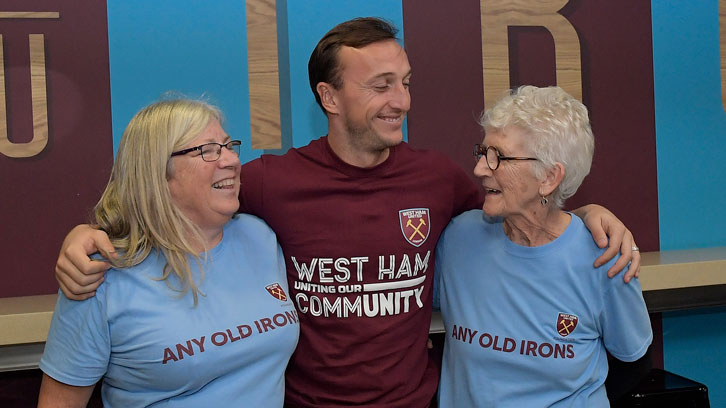 Mark Noble with Any Old Irons members