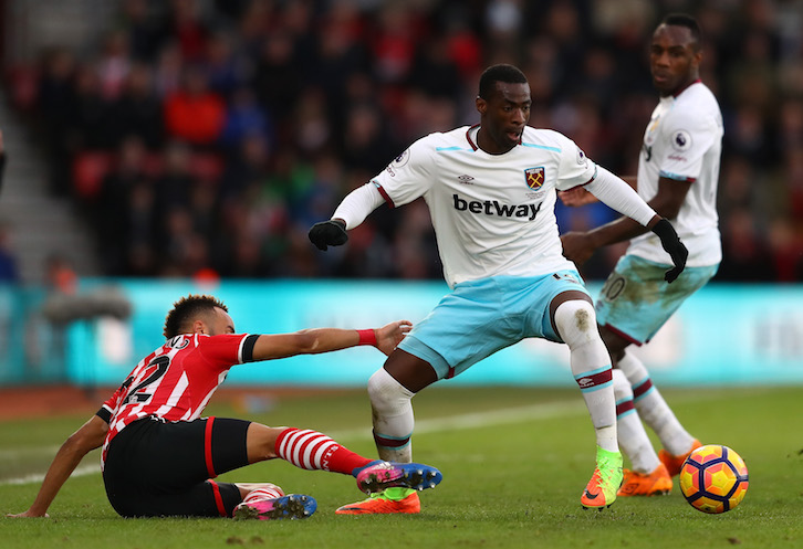 Pedro Obiang holds off Southampton's Nathan Redmond