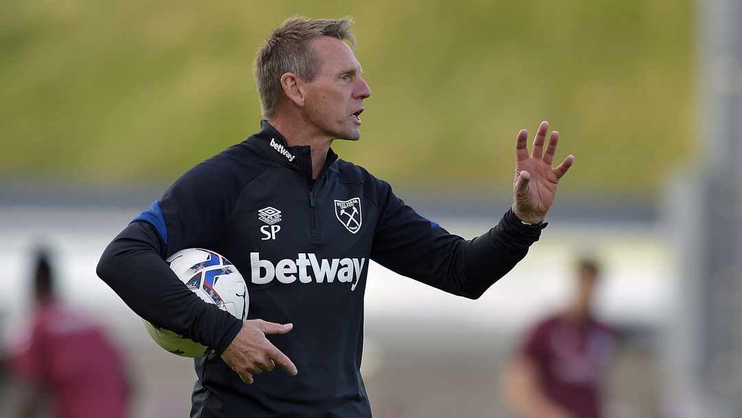 Stuart Pearce managed the Hammers to victory at Northampton Town