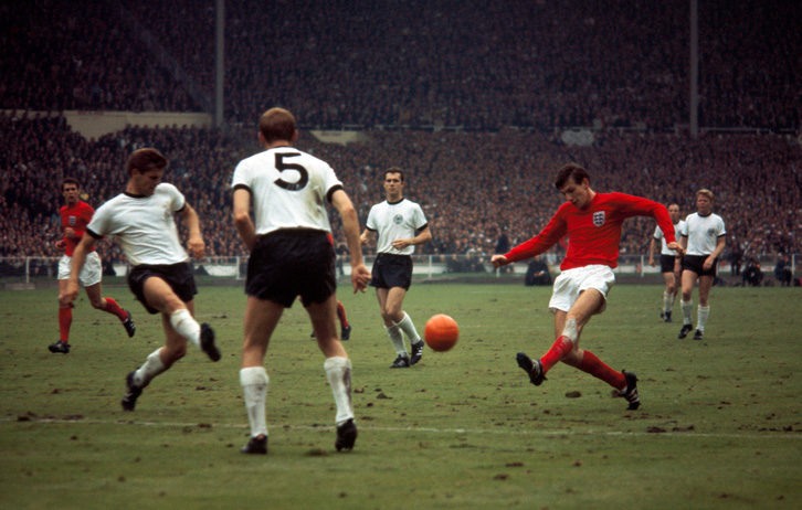 Martin Peters in the 1966 World Cup final