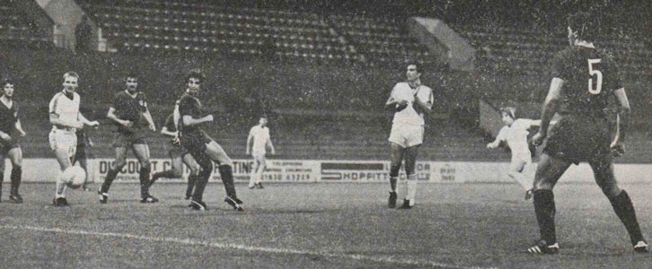 Geoff Pike scores against Castilla