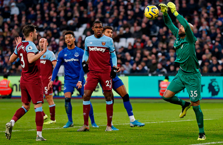 Darren Randolph claims the ball