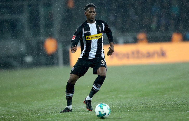 Reece Oxford in action against Werder Bremen