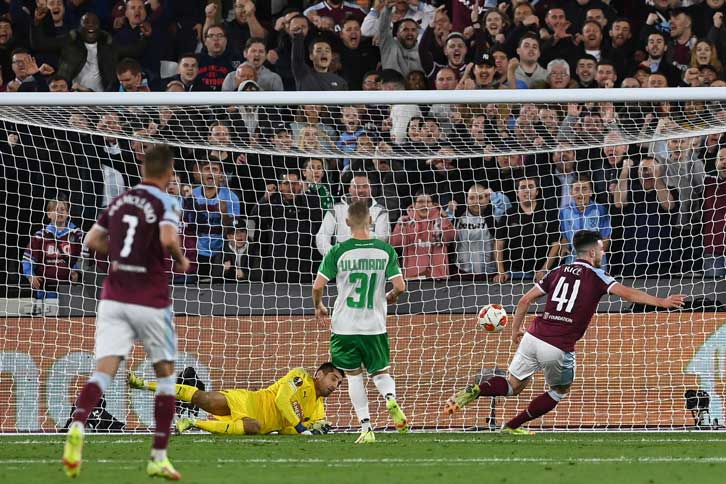 Declan Rice scores against Rapid Vienna