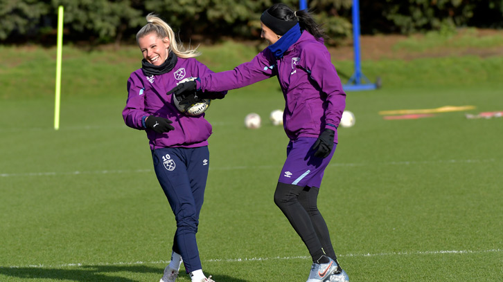 Julia Simic and Kenza Dali in West Ham United training