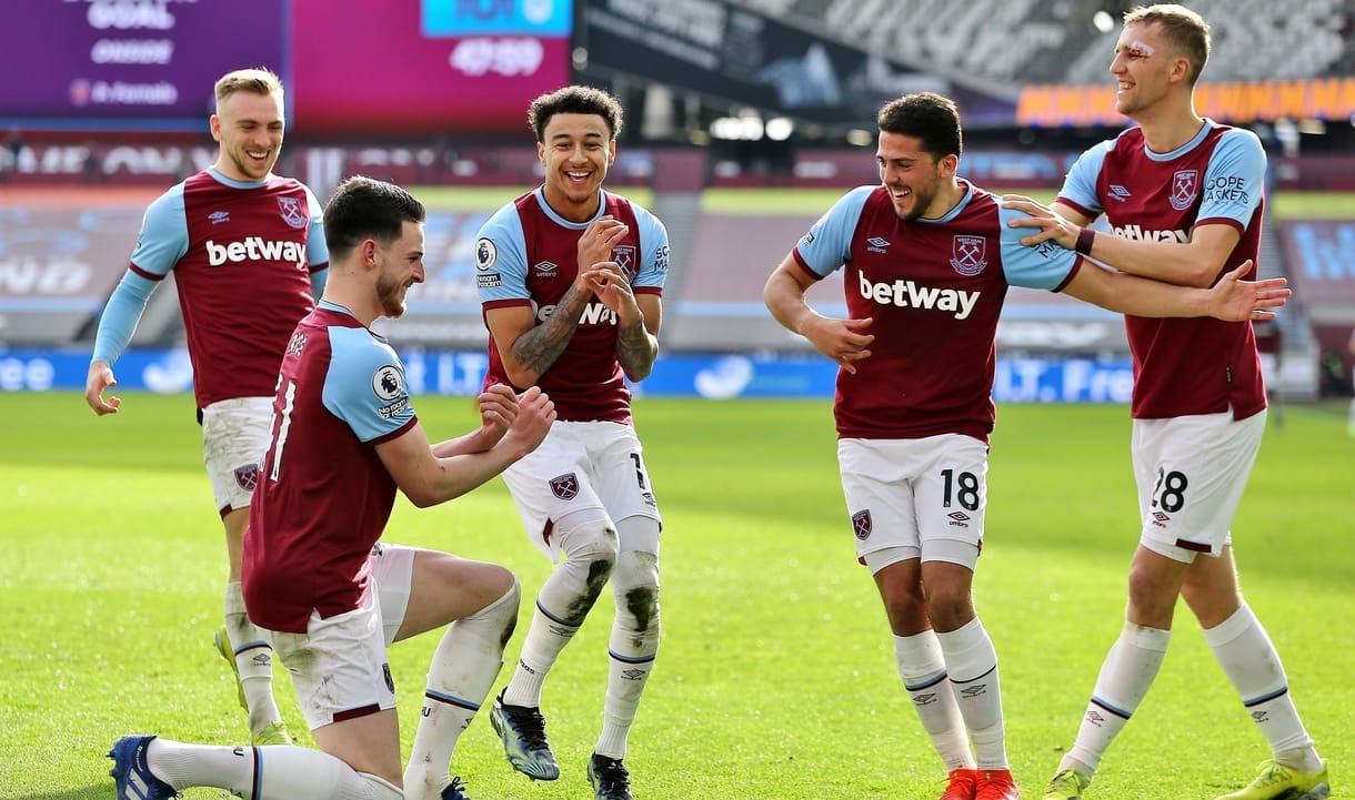 West Ham celebrate against Tottenham