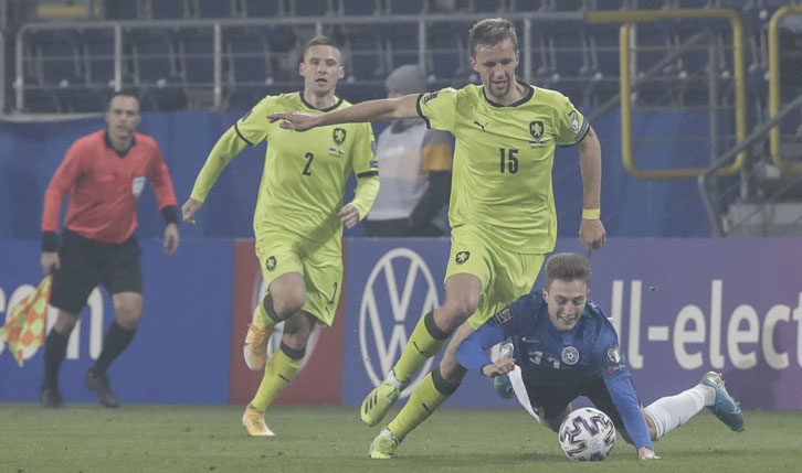 Tomas Soucek in action against Estonia