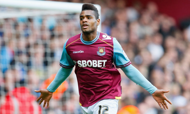 Ricardo Vaz Te celebrates scoring West Ham's second goal